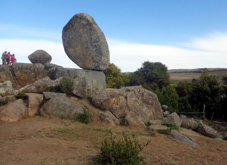 Lee más sobre el artículo Cerro El Centinela: aventura, paisajes y uno de los paseos clásicos de Tandil